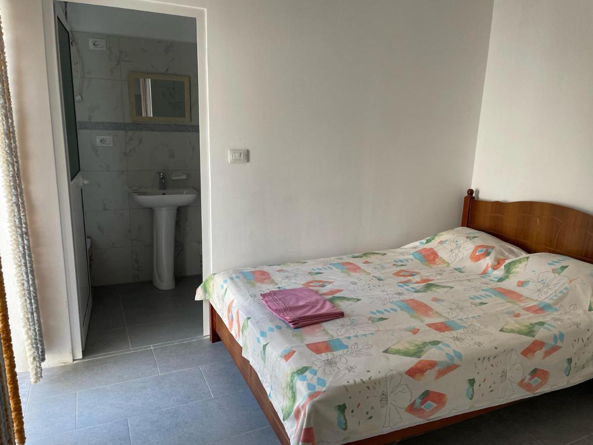 Happy Corner Guest House Shkodra Kültér fotó